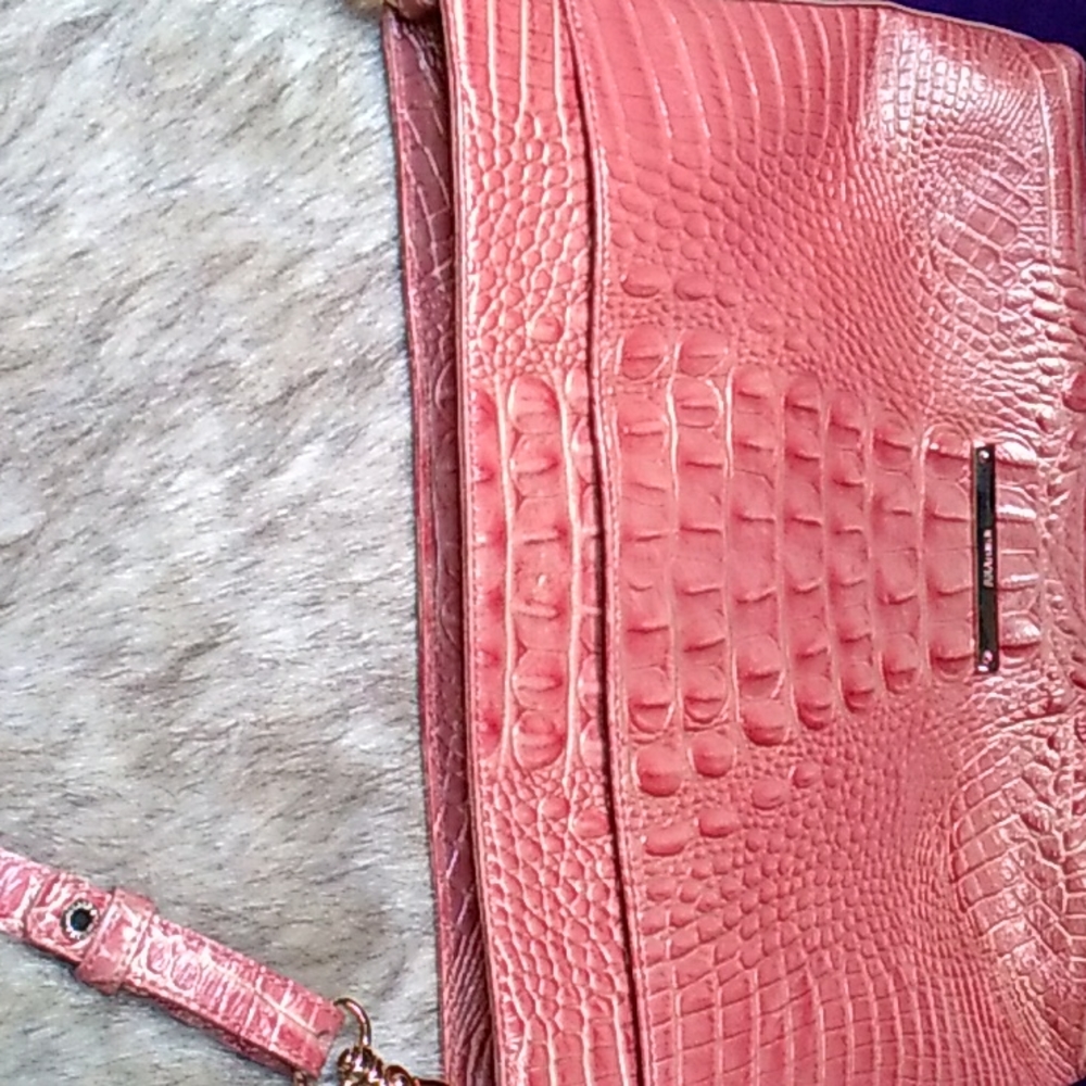 Brahmin Melbourne leather croc embossed cross-body handbag - Picture 2 of 10